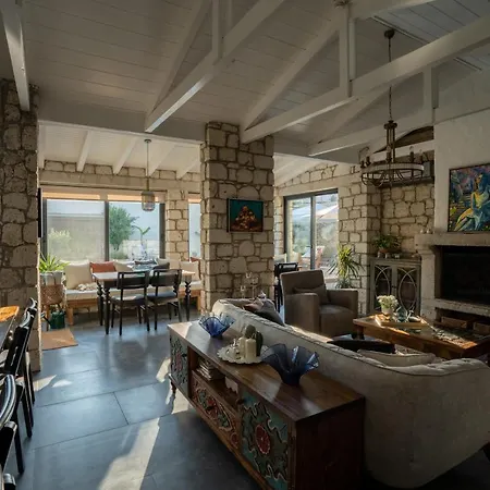 Sedirli Ev אלאקאטי