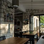 Sedirli Ev Kro