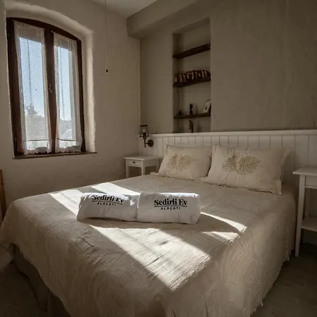 Sedirli Ev Kro