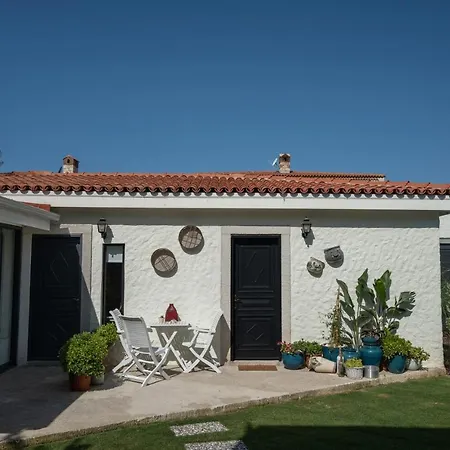 Sedirli Ev 2* Alaçatı