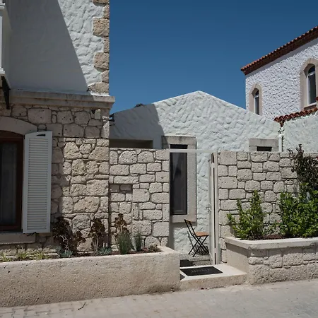 Kro Sedirli Ev Alaçatı