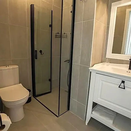 Inn Sedirli Ev 2*